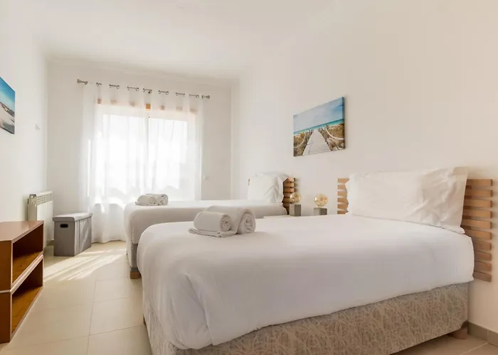 By The In D'el Rey Óbidos